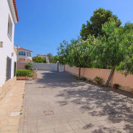 Con Piscina Privada - Carrio 0607 Villa *
